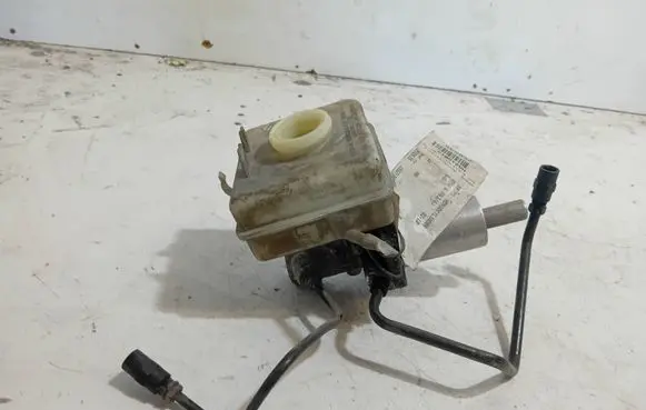 BMW 7 E65 E66 Master brake cylinder 320671792