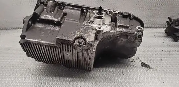 Opel Insignia A Oil sump 55575128