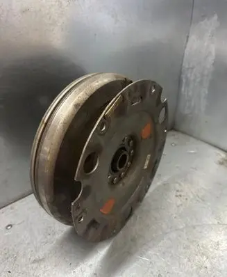 Audi A6 S6 C7 4G Dual mass flywheel 0b5105317p