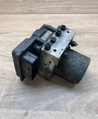 BMW 5 E60 E61 ABS Pump 6769703 0265950375 6758743