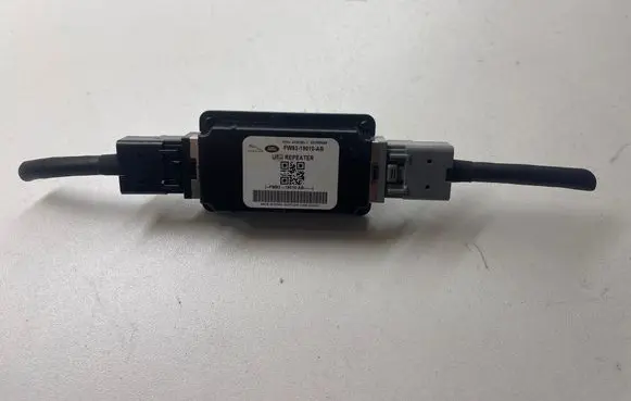 Land Rover Range Rover Velar USB control unit FW9319010AB 2018W484