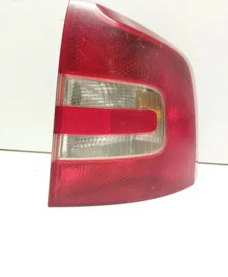 Skoda Octavia Mk2 (1Z) Rear/tail lights 1Z9945258 27592202