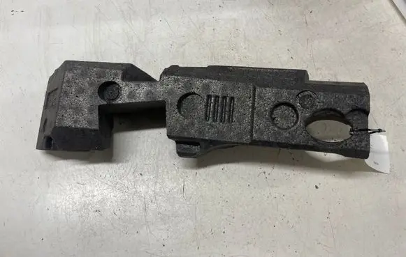 Front bumper foam support bar