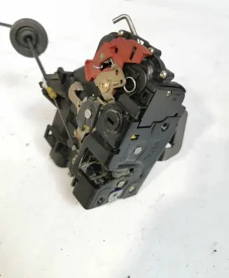 Audi A4 S4 B6 8E 8H Rear door lock 8E0839016C 7P0616307G