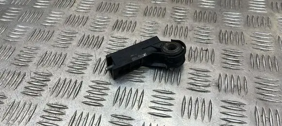 BMW X3 F25 Intercooler pipe mounting bracket 8519132
