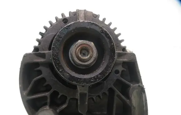 Fiat Panda II Generator/alternator 83607310