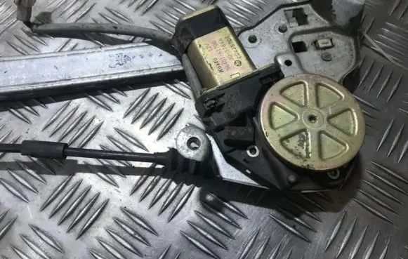 Mazda 323 Rear door window regulator motor 3640161700 36401-61700