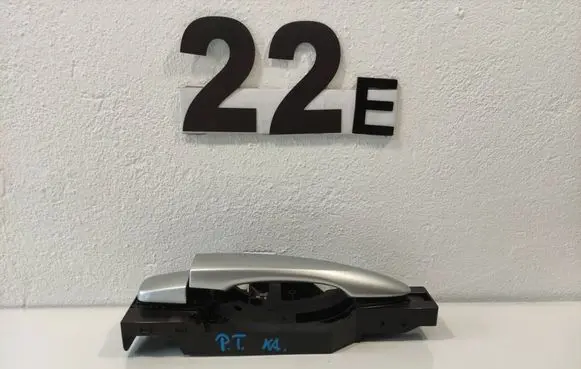 Renault Kadjar Rear door exterior handle GE036288 806060294R 806068605R