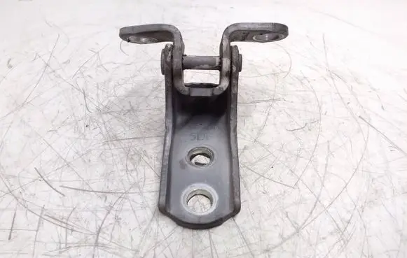 Honda Civic Front door upper hinge