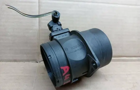 Audi A4 S4 B9 Mass air flow meter 0281002956 344978258 03L906461A