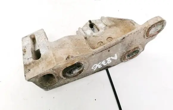 Volkswagen Sharan Engine mounting bracket YM216030AA