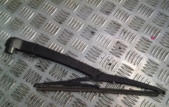 BMW 1 E81 E87 Rear wiper blade 