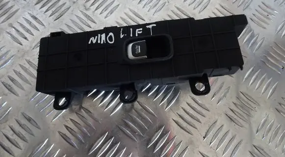 KIA Niro Electric window control switch 93575-G5400
