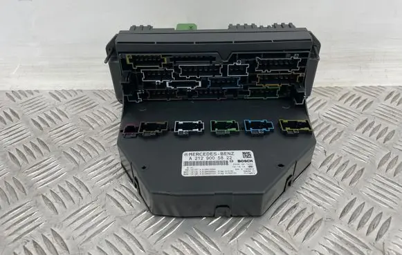 Mercedes-Benz C W204 SAM control unit A2129005822
