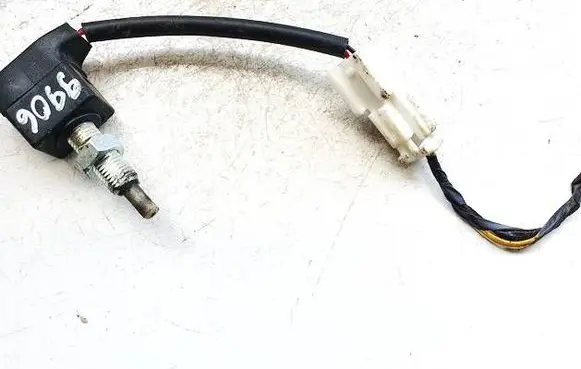 Brake pedal sensor switch