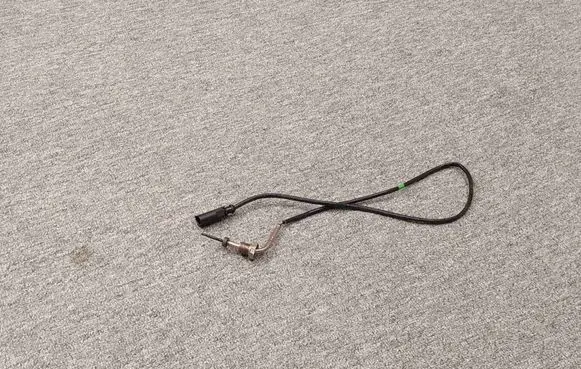 Volkswagen Golf VII Exhaust gas temperature sensor 04L906088AC 04L.906.088.AC