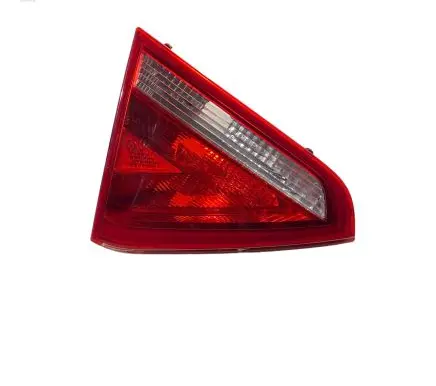 Audi A5 8T 8F Tailgate rear/tail lights 8T0945093