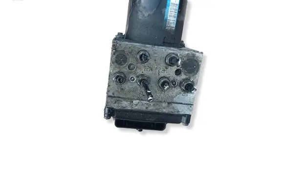 Volkswagen PASSAT B6 ABS Pump 3C0614109AF 16705712N 16705912