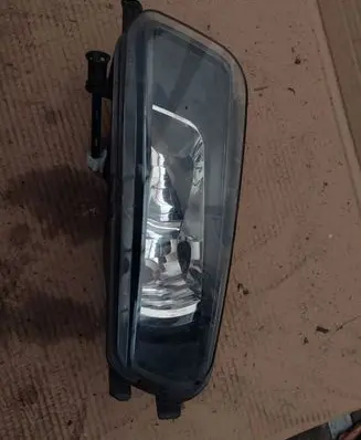 Volkswagen Sharan Front fog light 17589701