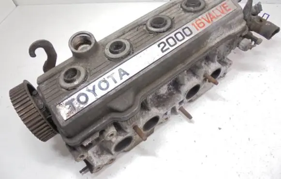 Toyota Carina T170 Engine head 