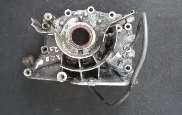 Mazda Xedos 6 Oil pump 