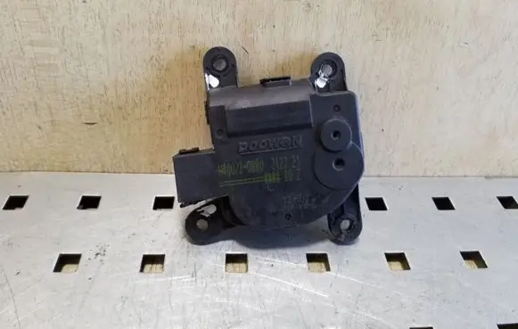 KIA Rio Air flap motor/actuator H400730880