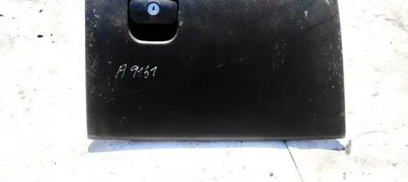 Hyundai Santa Fe Glove box 845112B000 84511-2B000
