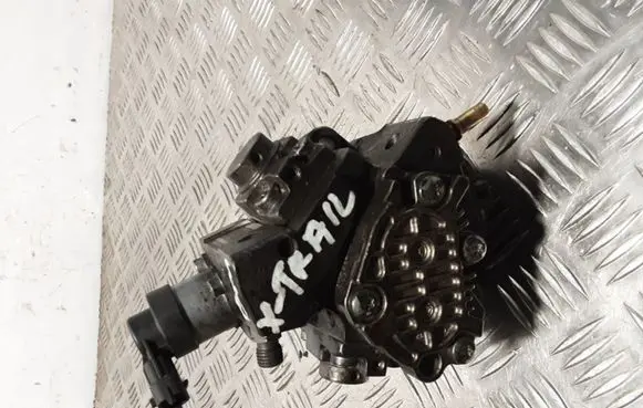 Nissan X-Trail T31 Fuel injection high pressure pump 0445010223