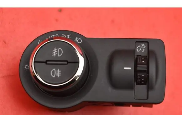 Opel Mokka Light switch 95297425