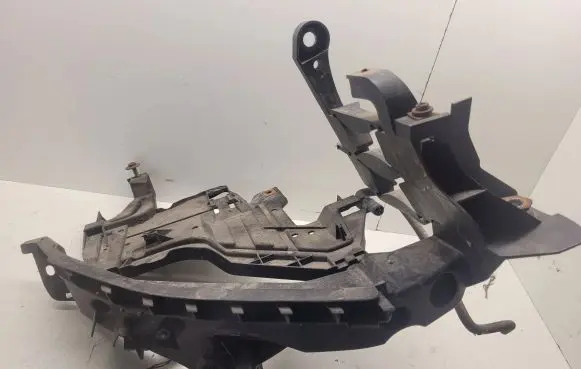 Audi A4 S4 B8 8K Headlight/headlamp mounting bracket 8K0805608R 2002838R 8K0955102