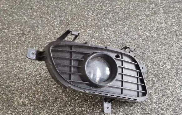 Mercedes-Benz A W169 Front fog light A2518200856 0305076002 A1698850622