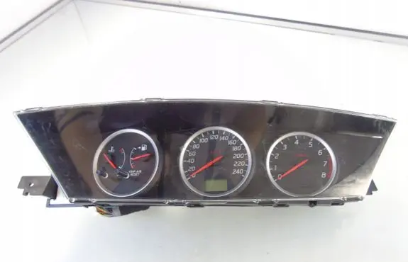 Nissan Primera Speedometer (instrument cluster) AU862