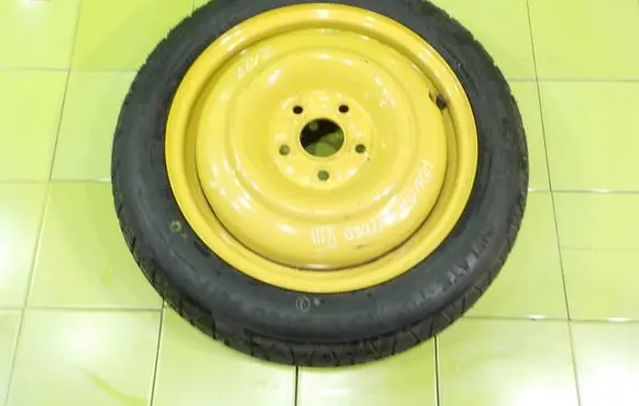 Honda Accord R16 spare wheel
