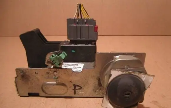 Ford Connect Front door lock 2T1AV21812BE