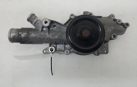 Mercedes-Benz C W204 Water pump A6462010810