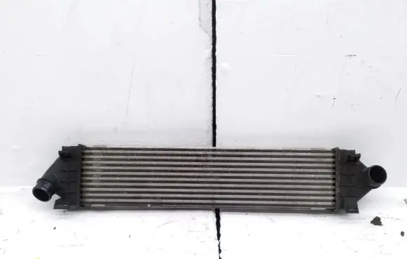 Volvo V70 Intercooler radiator 31338471