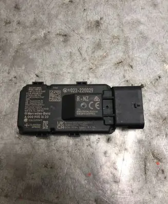 Mercedes-Benz E W214 Distronic sensor radar A0009051620-BILI A0009051620