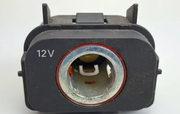Audi A4 S4 B8 8K Cigarette lighter 8K0919565