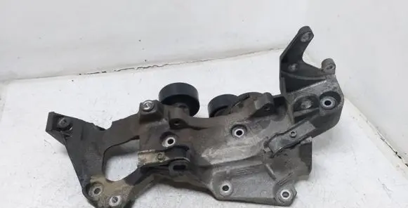 Mitsubishi Outlander Generator/alternator bracket 9661297180