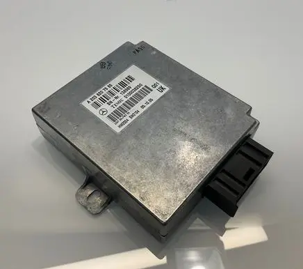 Mercedes-Benz CLS C219 Other devices A2038207585 01000382D0 138989