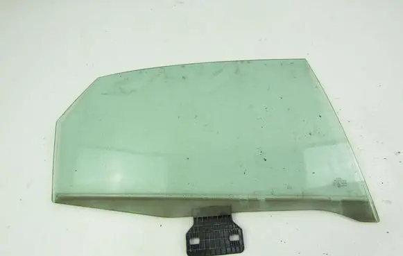Audi A4 S4 B7 8E 8H Rear door window glass 