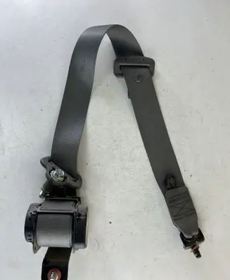 Hyundai Tucson JM Rear seatbelt 898102E001 898102001