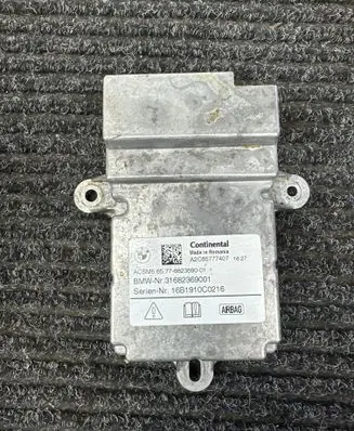 BMW 5 G30 G31 Airbag control unit/module 6823690 A2C85777407 16B1910C0216
