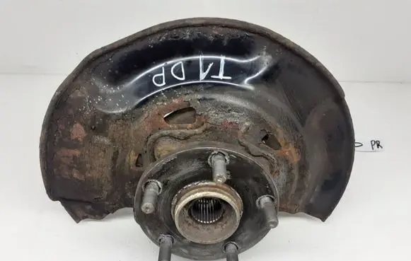 Toyota Verso Front wheel hub