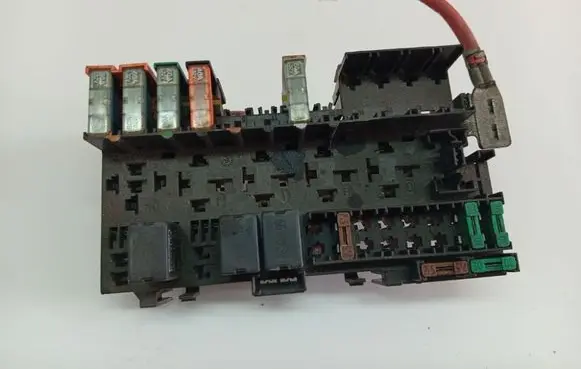 Renault Scenic I Fuse box set 7703497782