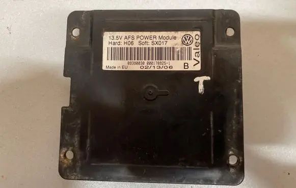 Audi A6 S6 C6 4F Headlight ballast module Xenon 89390030