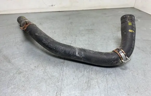 Hyundai Santa Fe Engine coolant pipe/hose 25415S2500