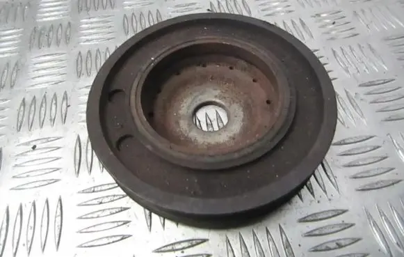 Renault Megane II Crankshaft pulley 78317al 78317-al