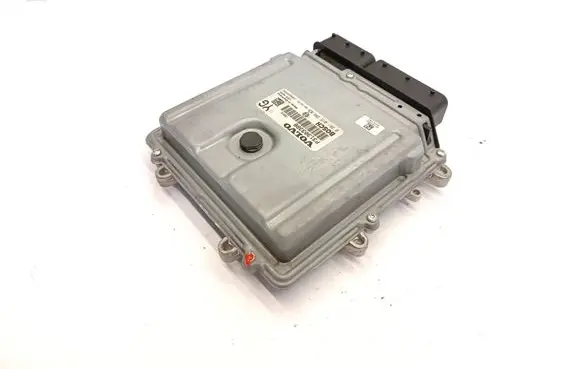Volvo XC70 Engine control unit/module P31303388 0281015286