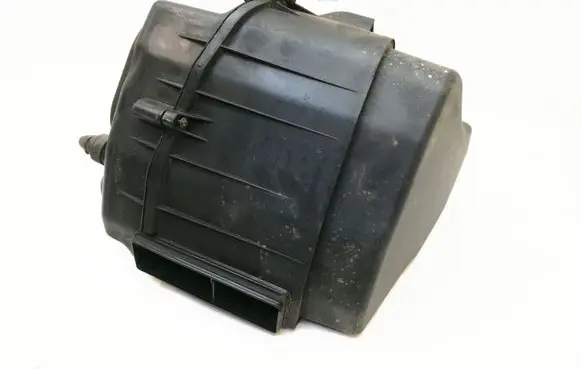 Audi A8 S8 D3 4E Air filter box 4E0133824K